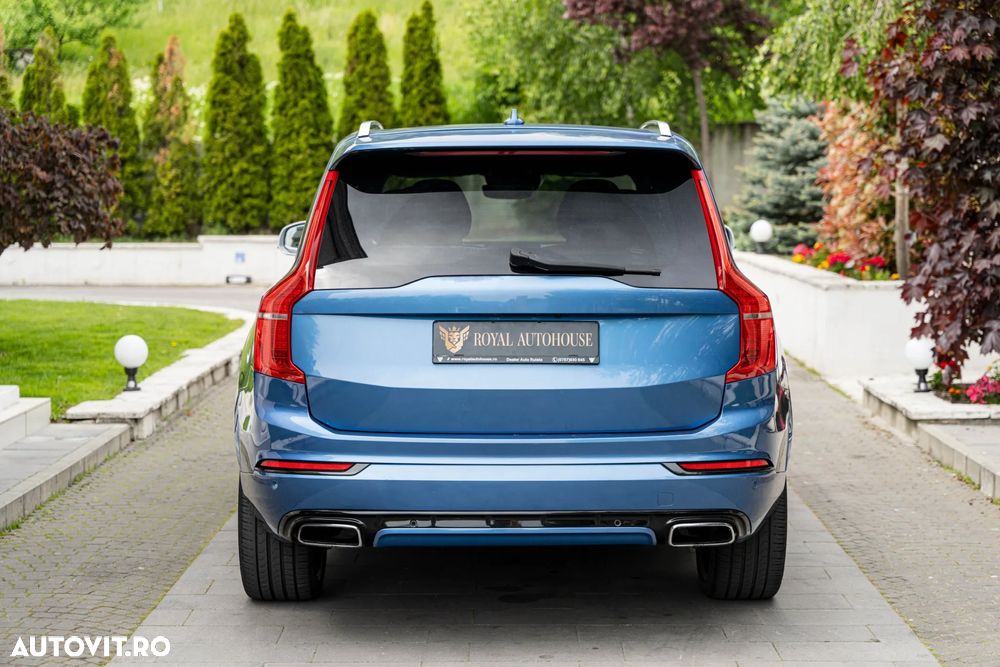 Volvo XC 90 D5 AWD Geartronic RDesign - 11
