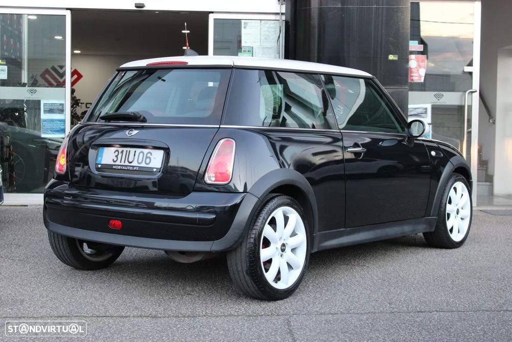 MINI 3 Portas One 1.4 D - 2