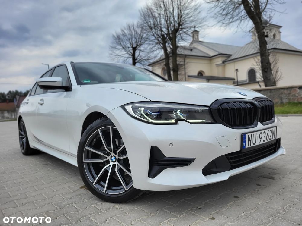 BMW Seria 3 318d Sport Line - 7