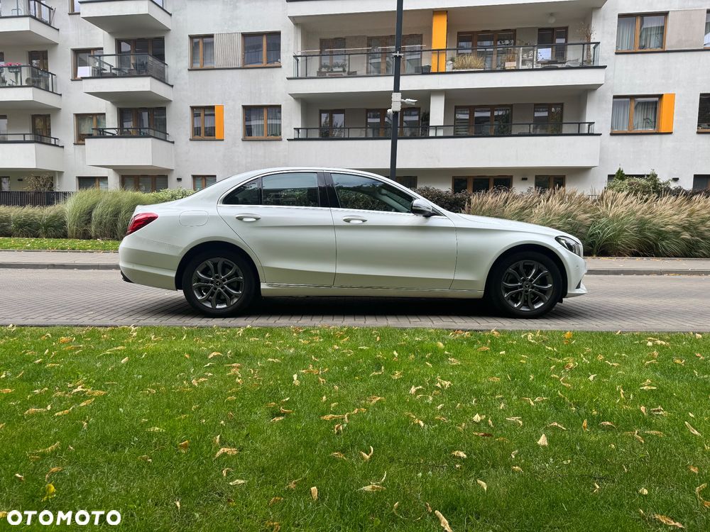 Mercedes-Benz Klasa C 180 9G-TRONIC - 13