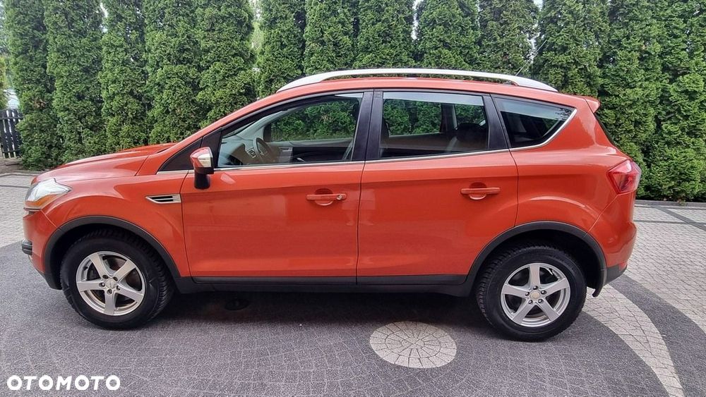 Ford Kuga - 3
