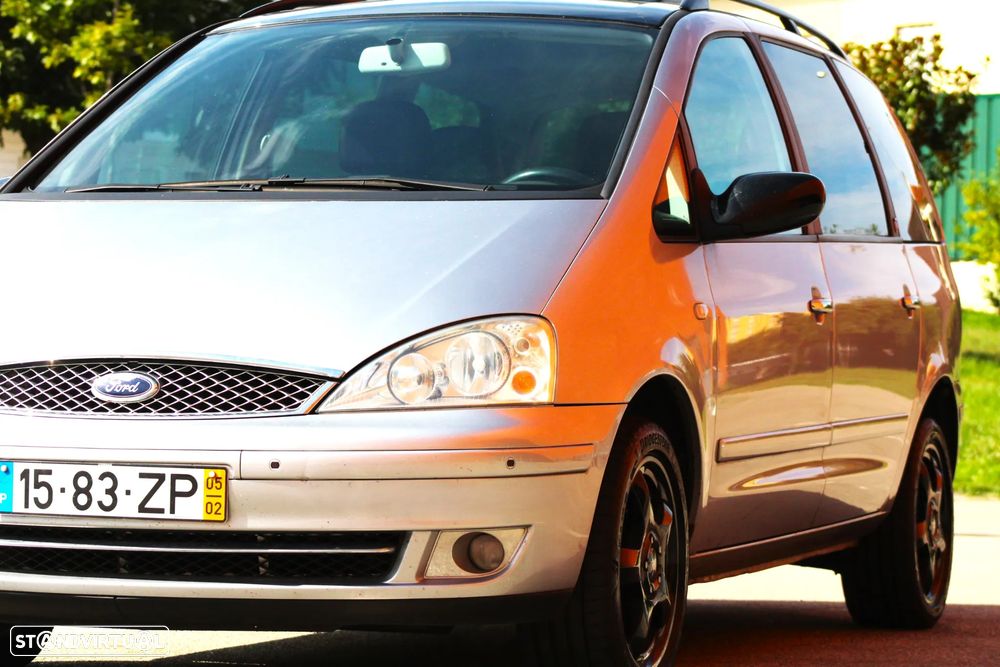 Ford Galaxy TDI Ghia - 13