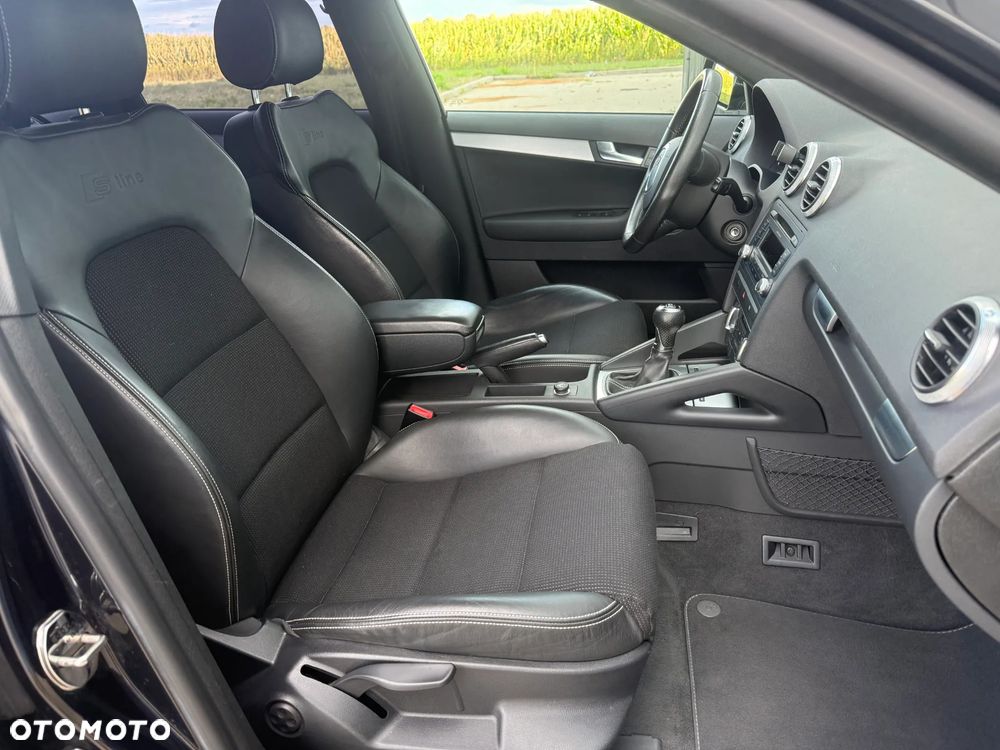 Audi A3 Sportback 2.0 TFSI S line Sportpaket - 20