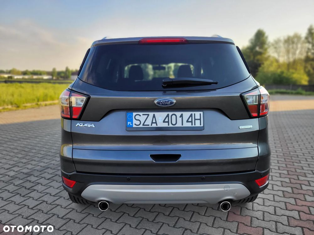 Ford Kuga - 31
