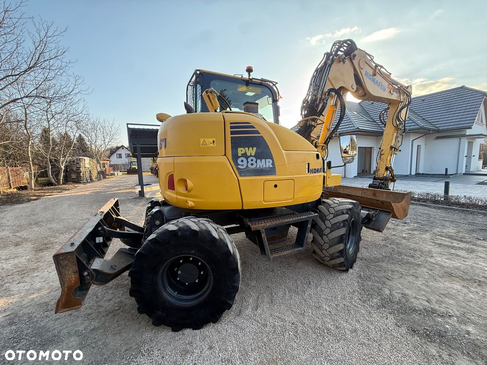 Komatsu PW 98 - 3