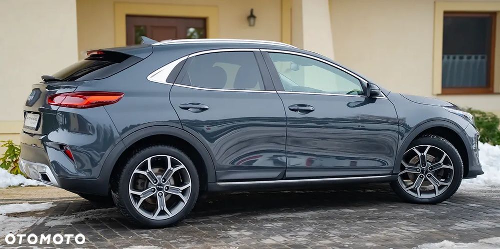 Kia XCeed 1.6 CRDi Eco-Dynamics+(48V Mild-Hybrid) DCT7 SPIRIT - 16