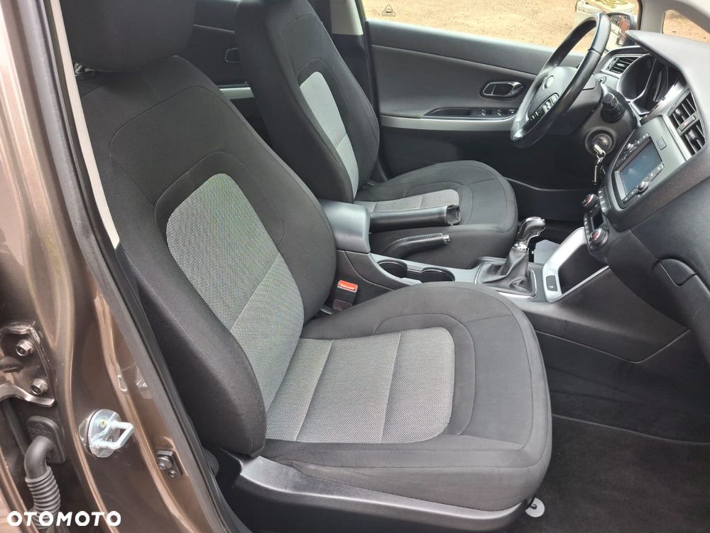 Kia Ceed 1.4 CVVT ISG Dream Team Edition - 15