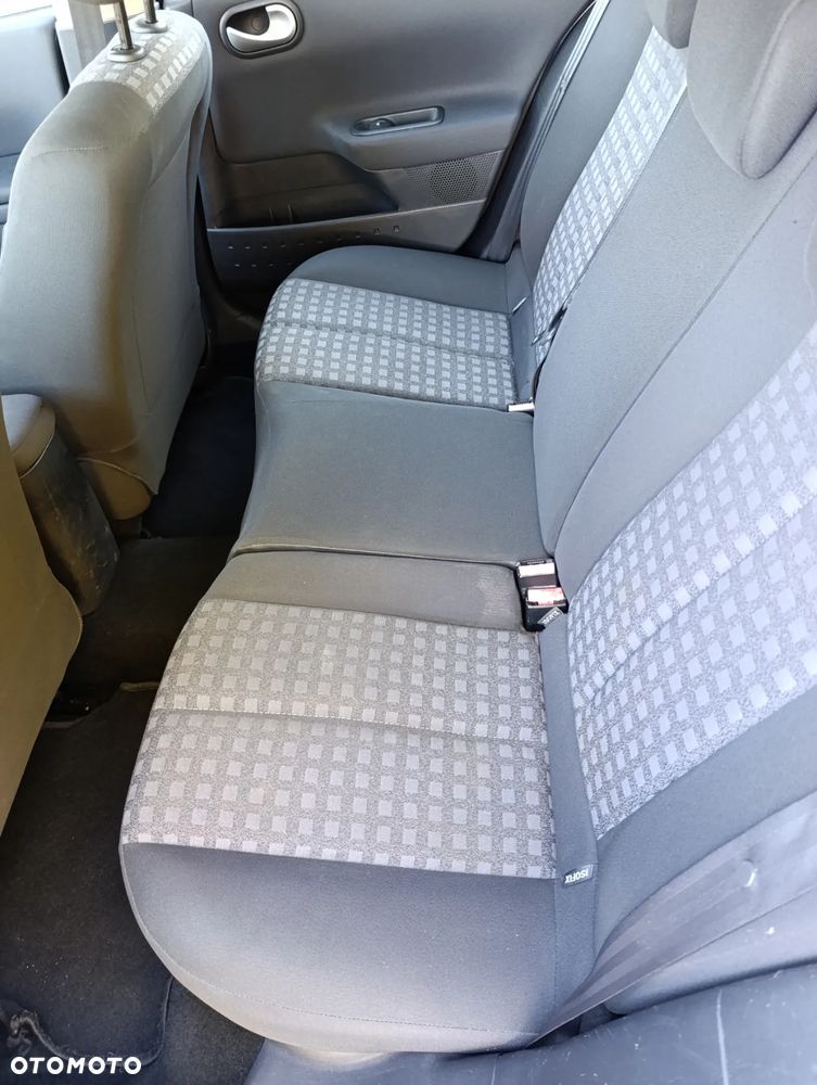 Renault Megane 1.6 Avantage - 15