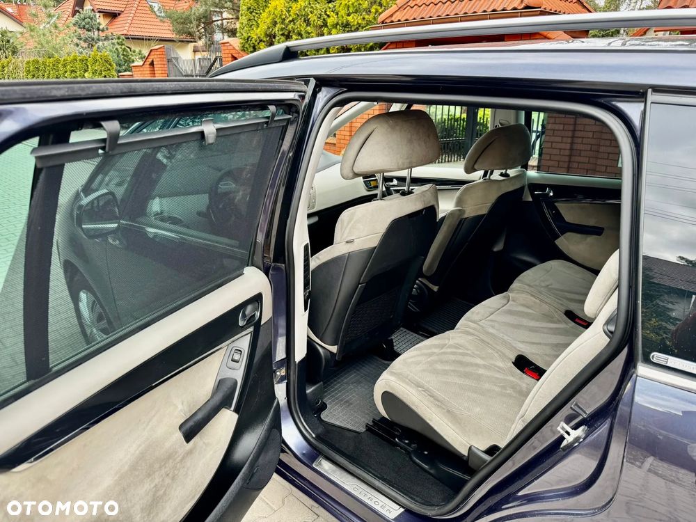 Citroën C4 Grand Picasso 2.0 HDi Equilibre Exclusive - 6