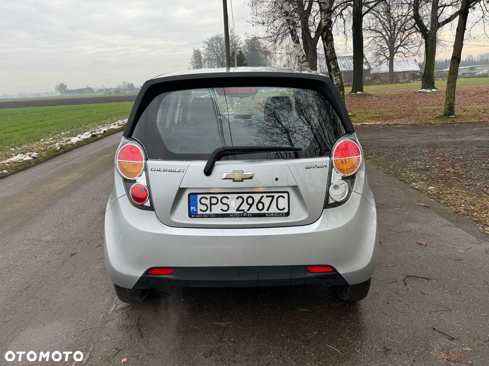 Chevrolet Spark 1.0 - 6
