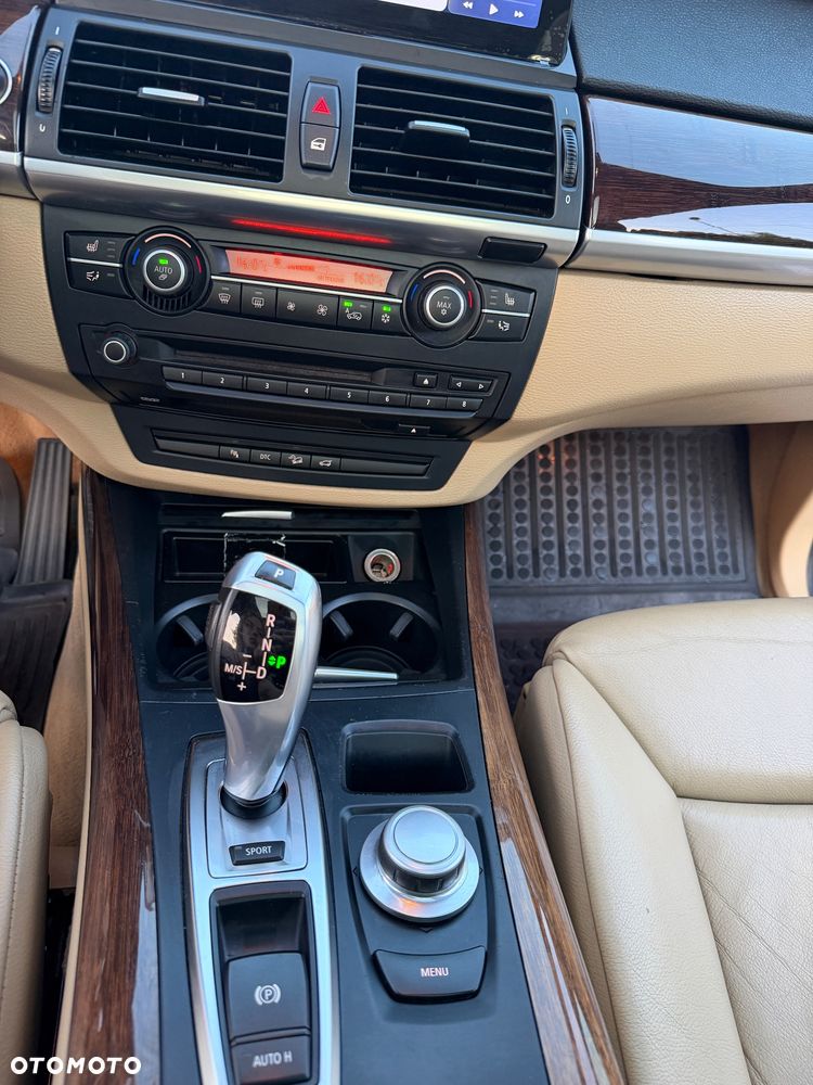 BMW X5 3.5d xDrive - 10