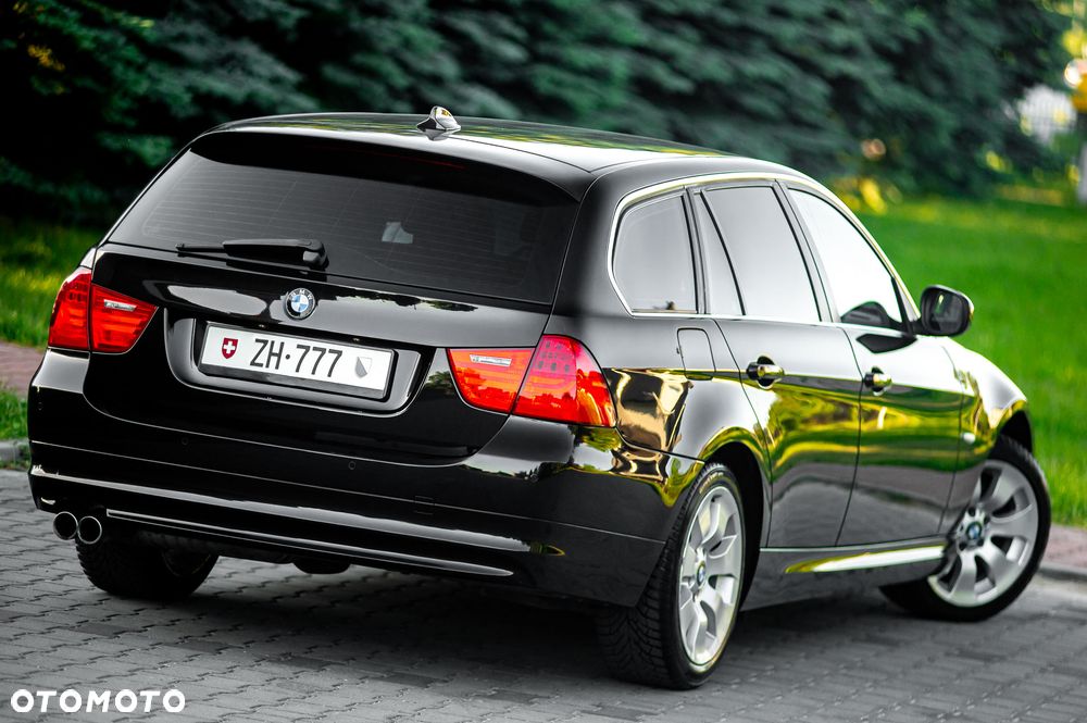 BMW Seria 3 325i xDrive - 8