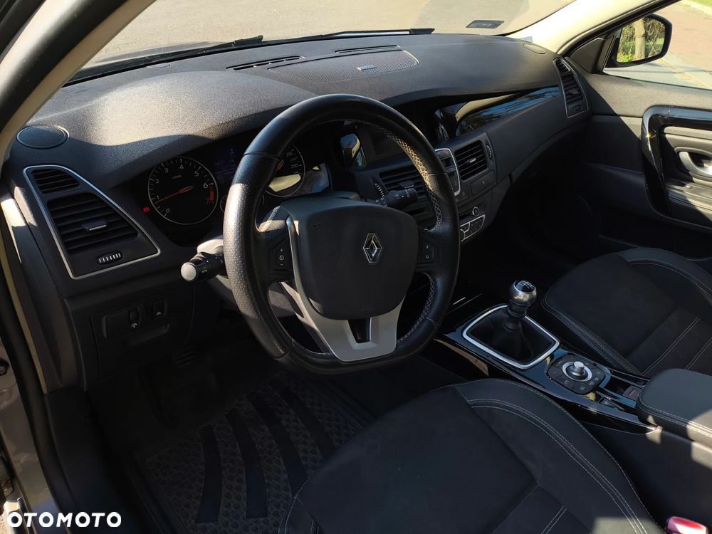 Renault Laguna 2.0 Bose Edition Etanol - 12