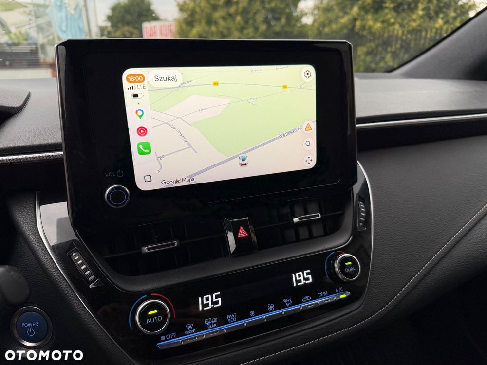 Toyota Corolla 1.8 Hybrid Selection - 16