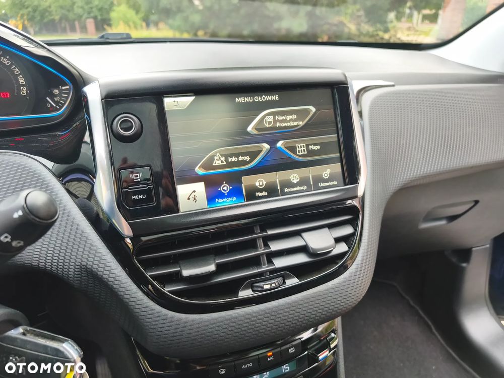 Peugeot 2008 e-HDi FAP 115 STOP & START Allure - 17