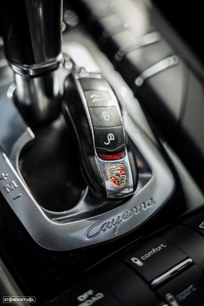 Porsche Cayenne Platinum Edition - 45