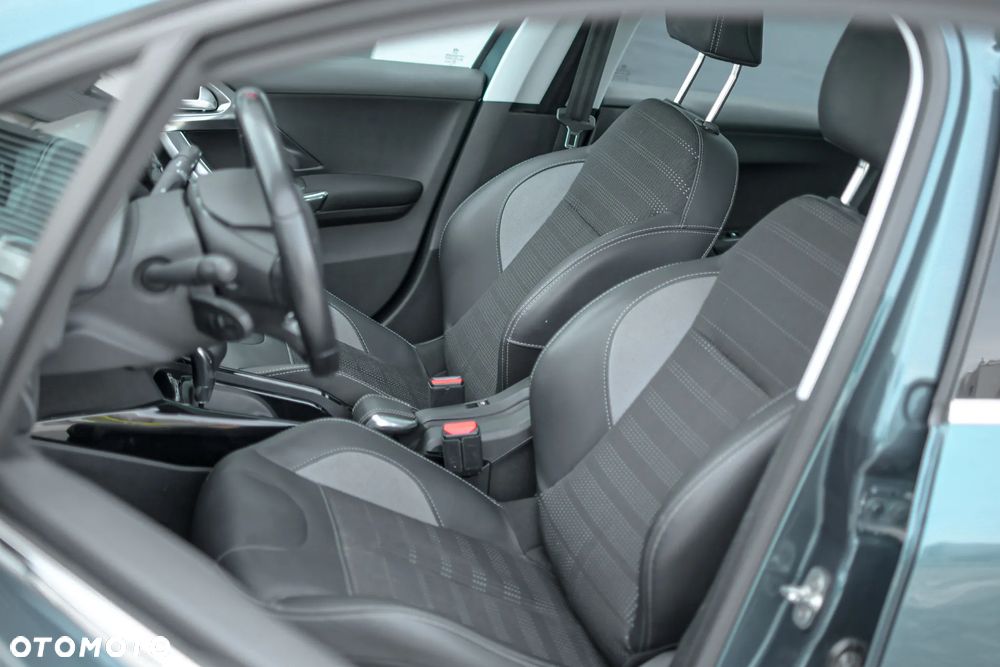 Peugeot 2008 - 23