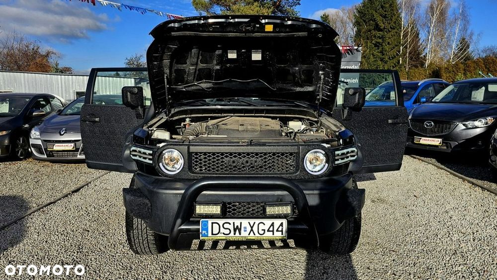 Toyota FJ - 24