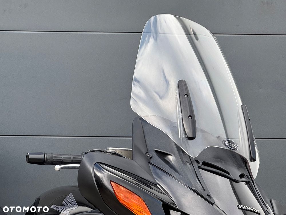 Honda ST - 2