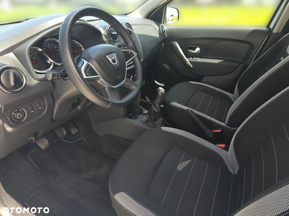 Dacia Sandero - 9