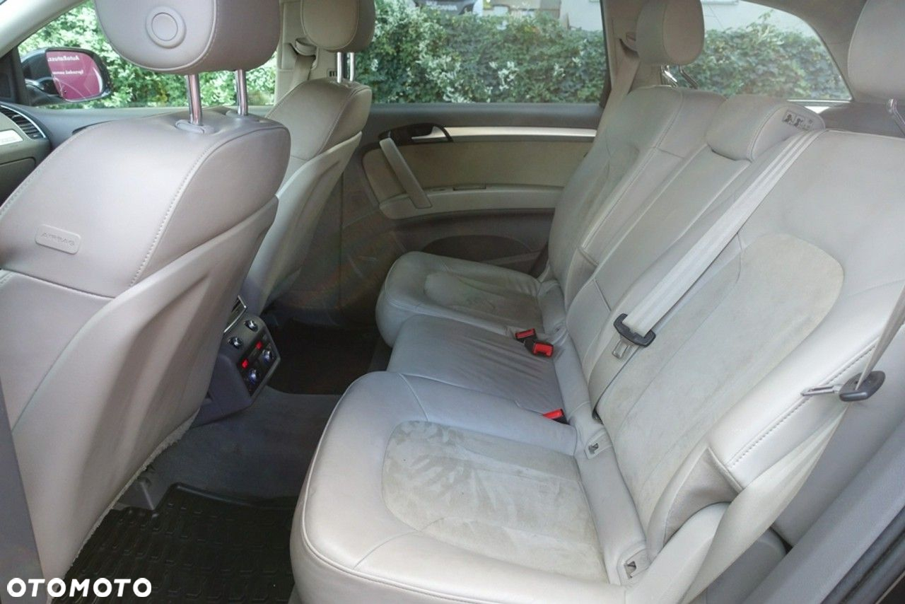 Audi Q7 - 9