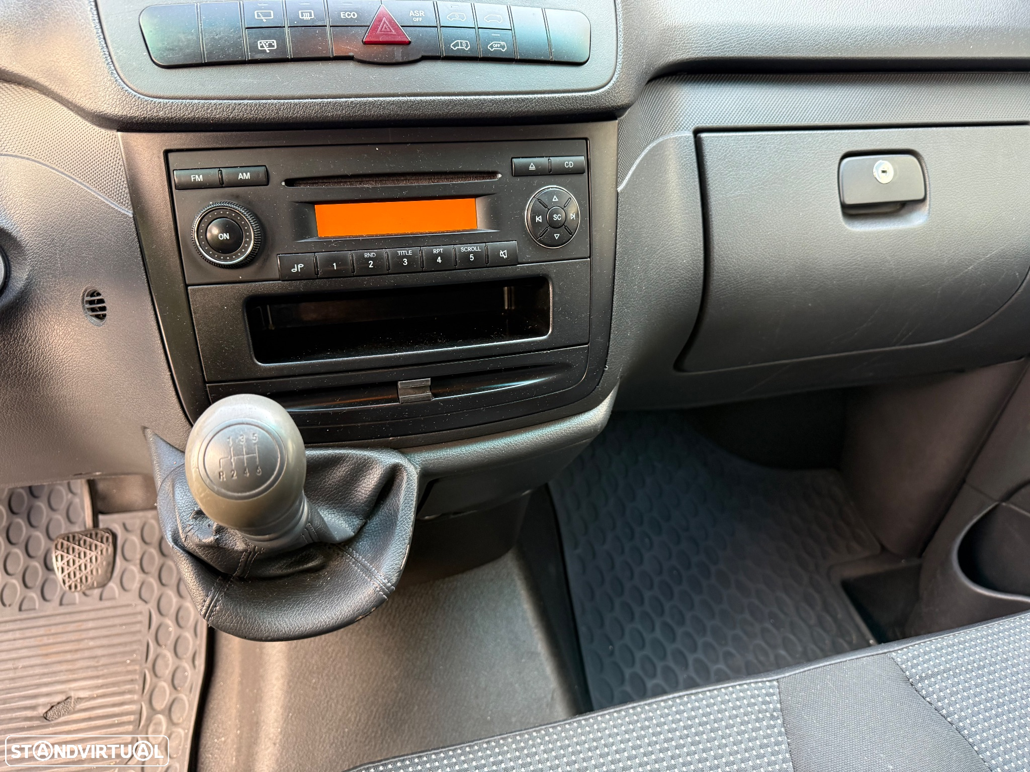 Mercedes-Benz Vito 115 CDi/32 9L - 20