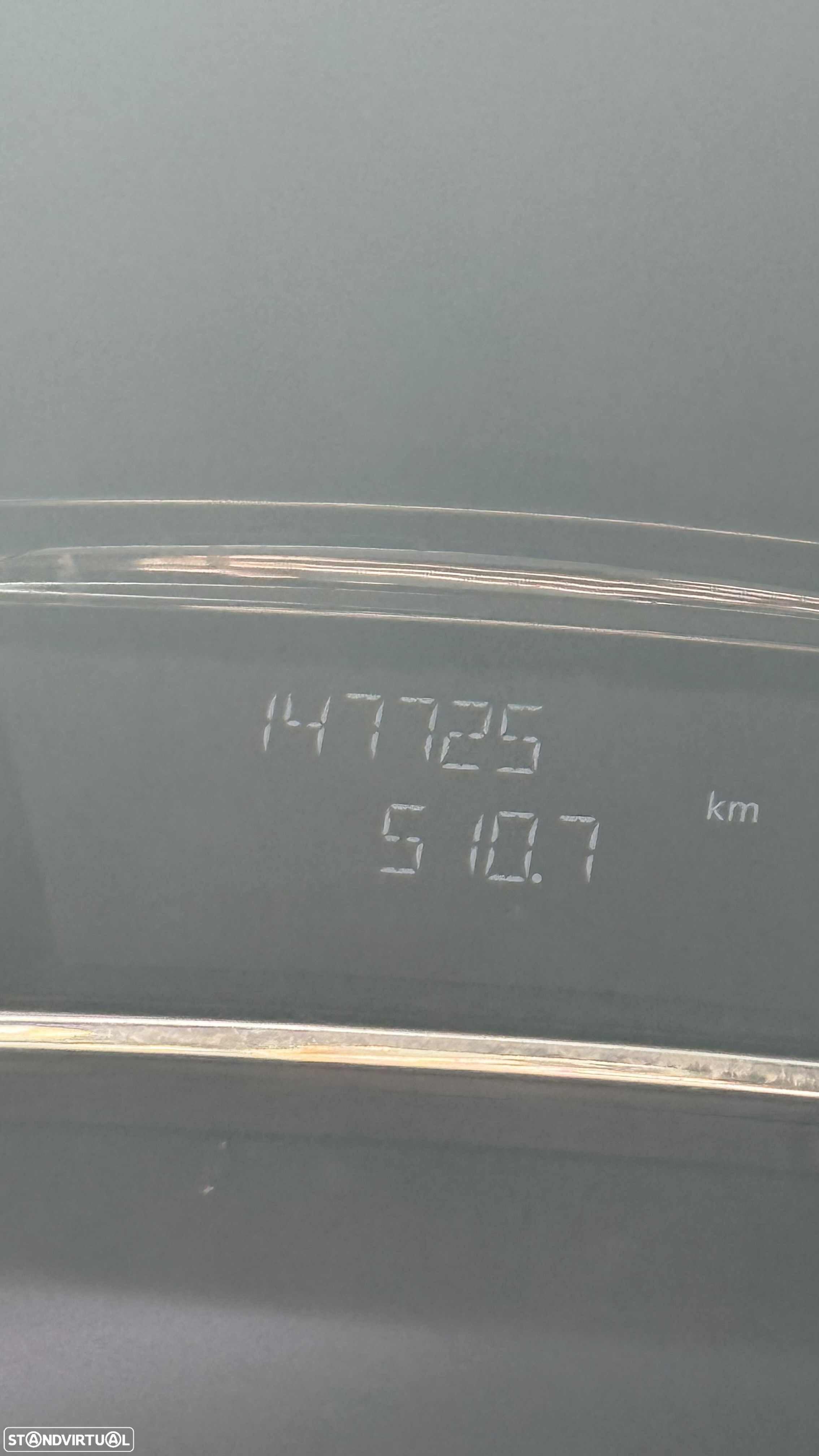 Renault Clio - 9