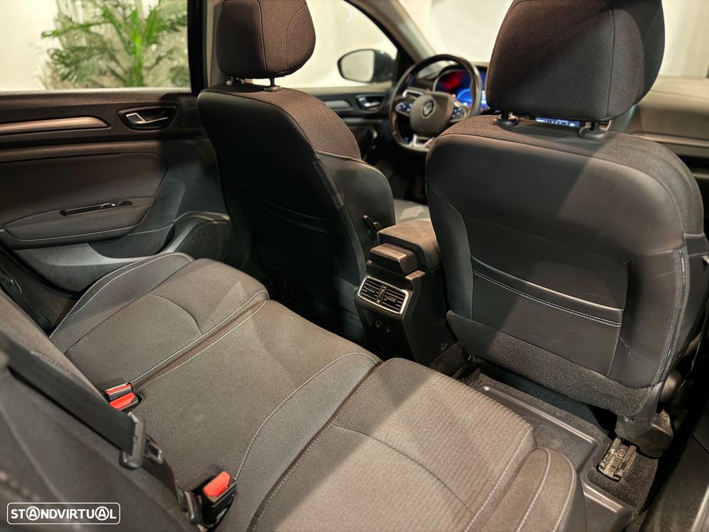 Renault Mégane Sport Tourer 1.6 E-Tech Plug-In Intens - 46