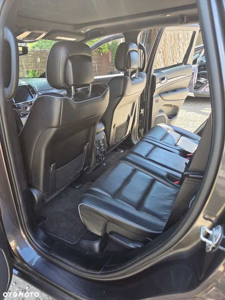 Jeep Grand Cherokee 3.6 V6 Overland - 23