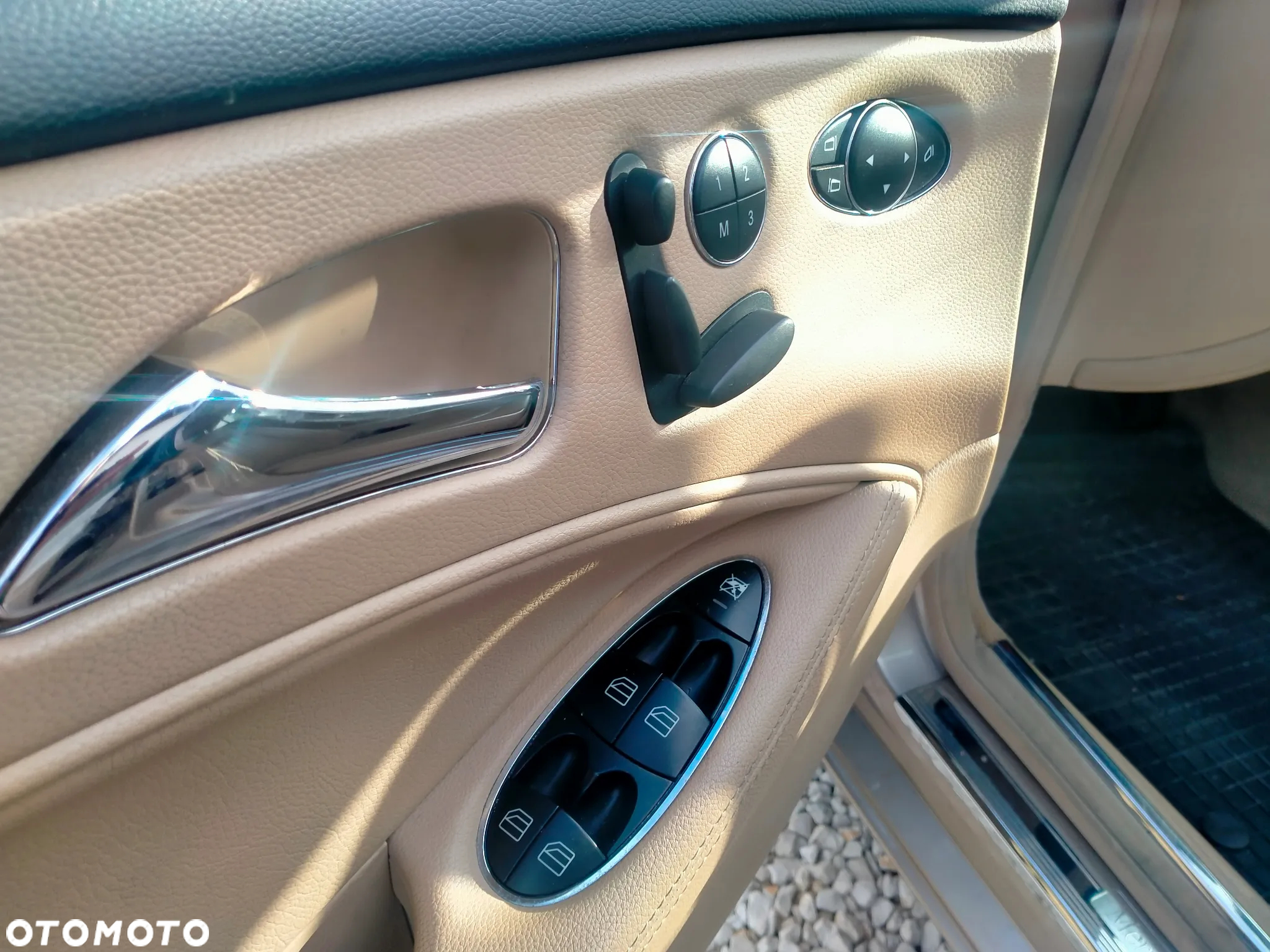 Mercedes-Benz CLS 350 - 11