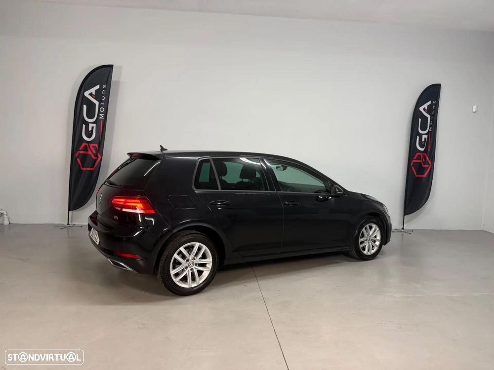 VW Golf 1.6 TDI Highline DSG - 3