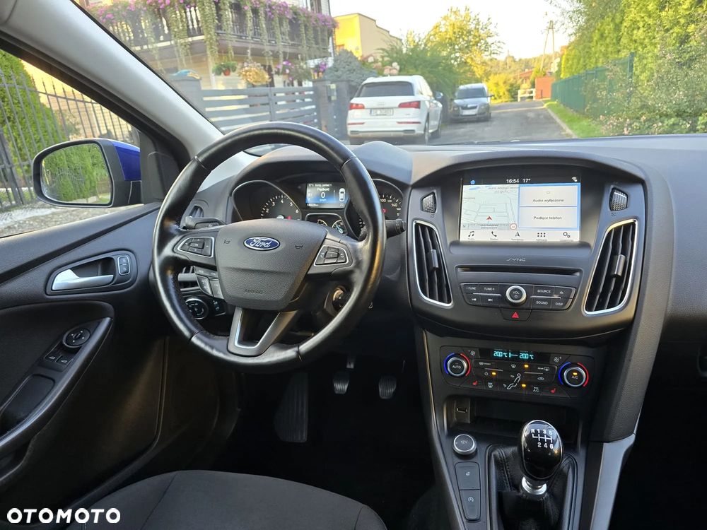 Ford Focus 1.0 EcoBoost Gold X (Edition) - 28