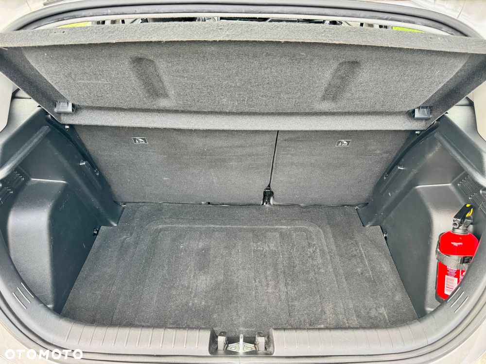 Hyundai i20 1.2 Modern - 13