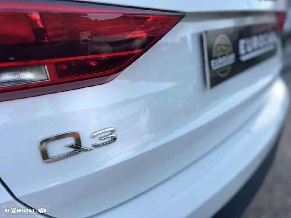 Audi Q3 45 TFSIe S tronic - 23