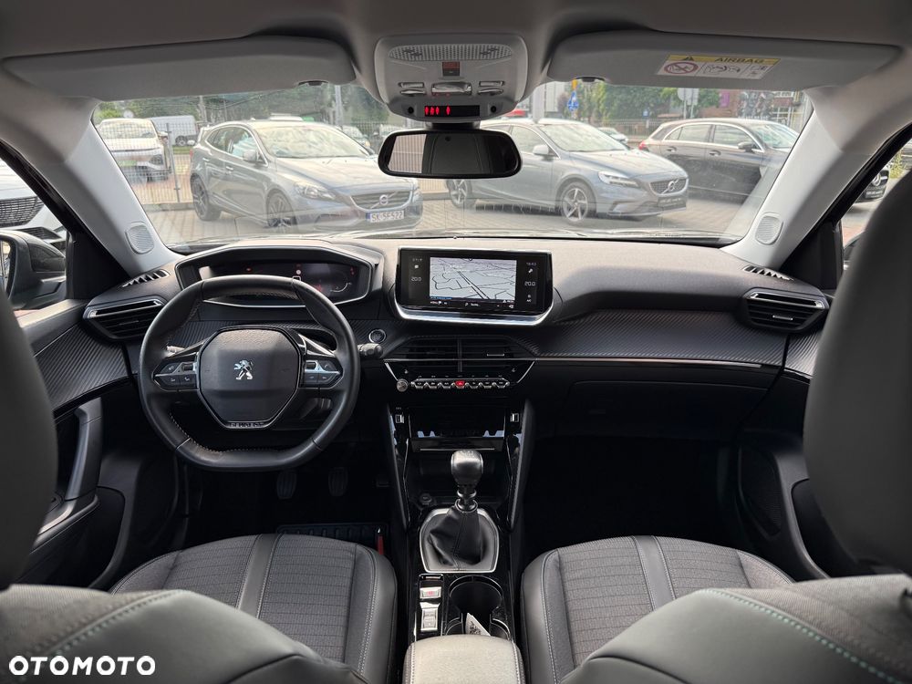 Peugeot 2008 PureTech 130 Allure - 21