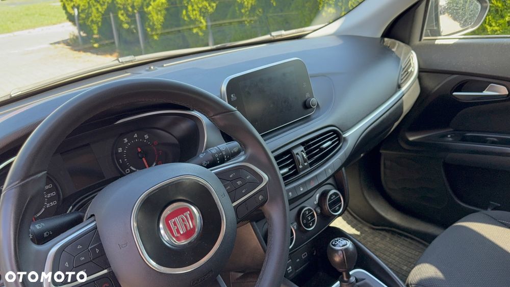 Fiat Tipo 1.4 T-Jet 16v Lounge - 15