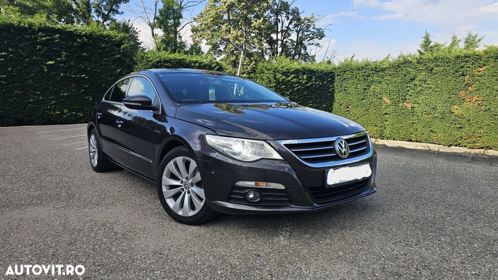 Volkswagen Passat 2.0 TDI BlueMotion Technology Highline - 1