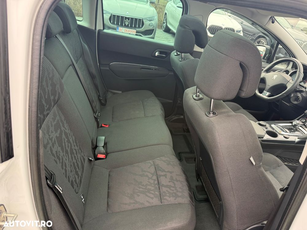 Peugeot 3008 HYbrid4 2.0 HDI FAP BMP - 7
