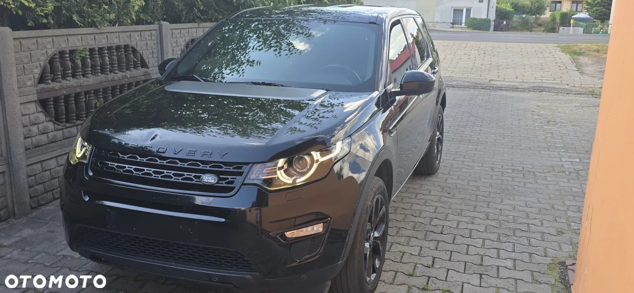 Land Rover Discovery Sport - 12