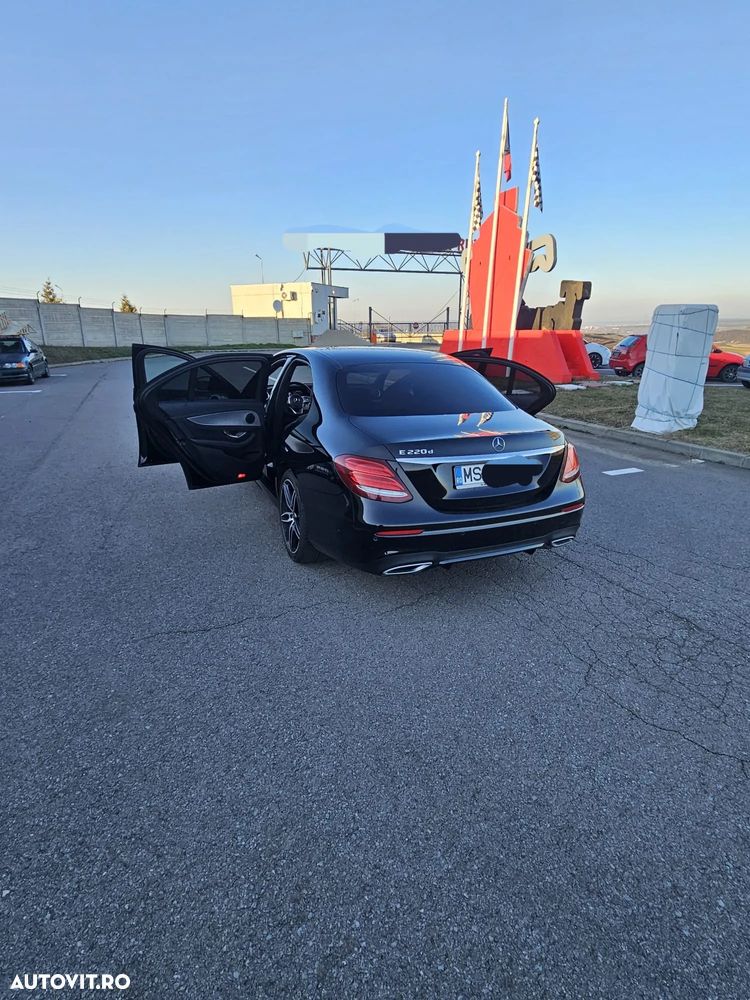 Mercedes-Benz E 220 d 9G-TRONIC AMG Line - 3