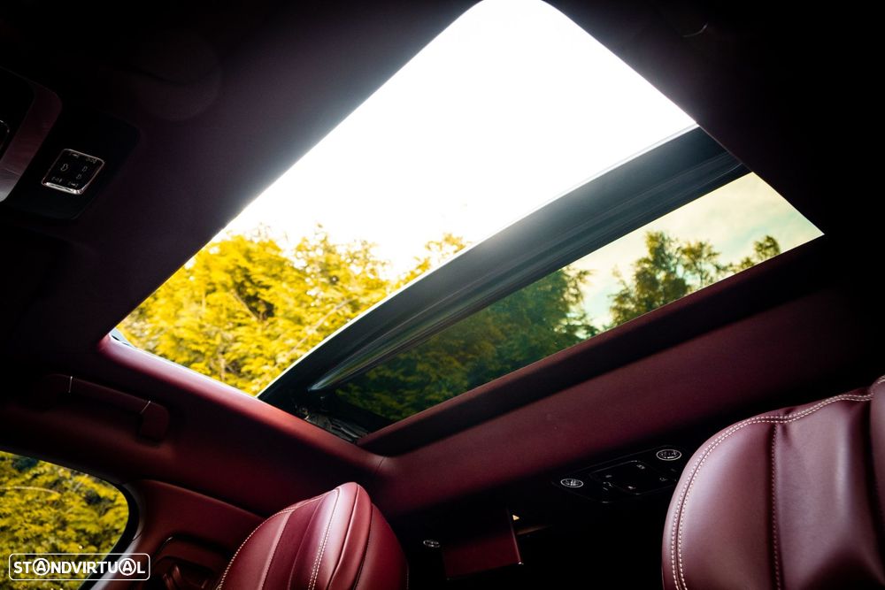 Bentley Flying Spur W12 - 31