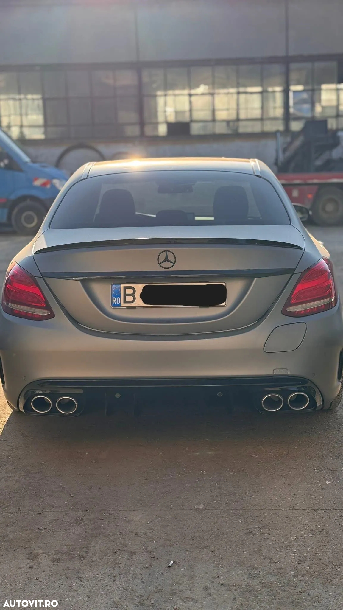 Mercedes-Benz C - 6