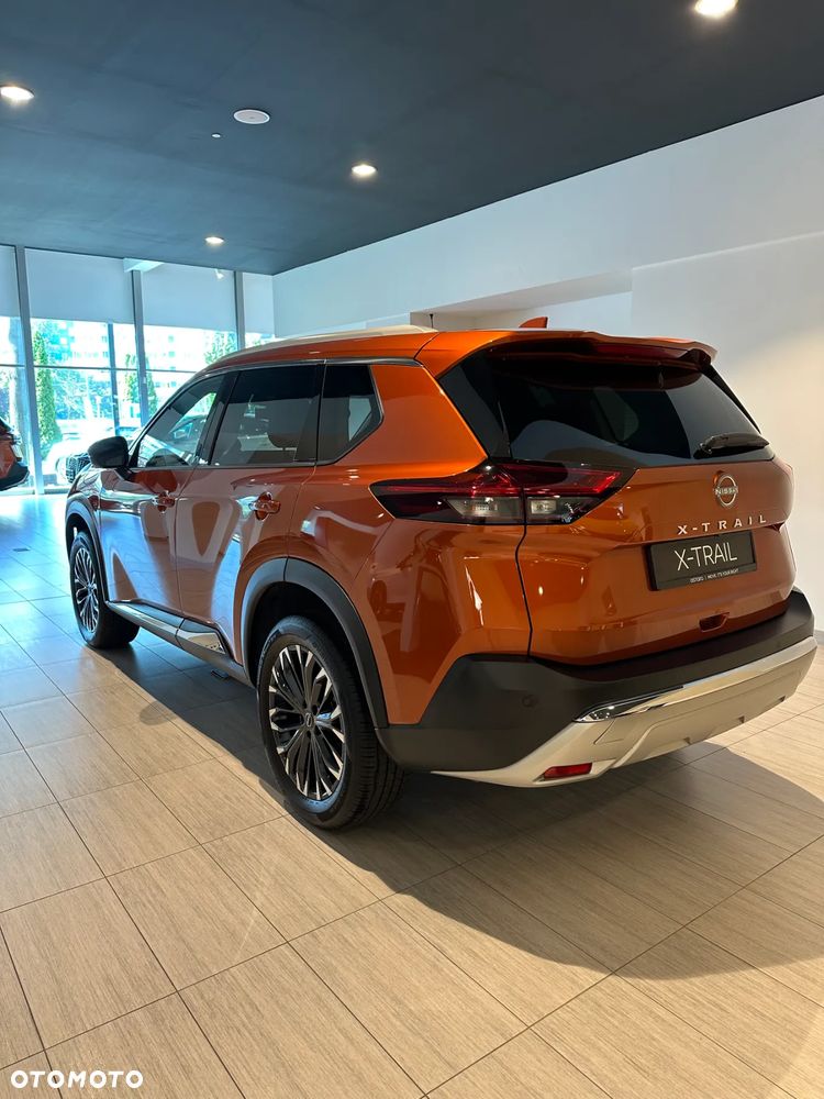 Nissan X-Trail - 4