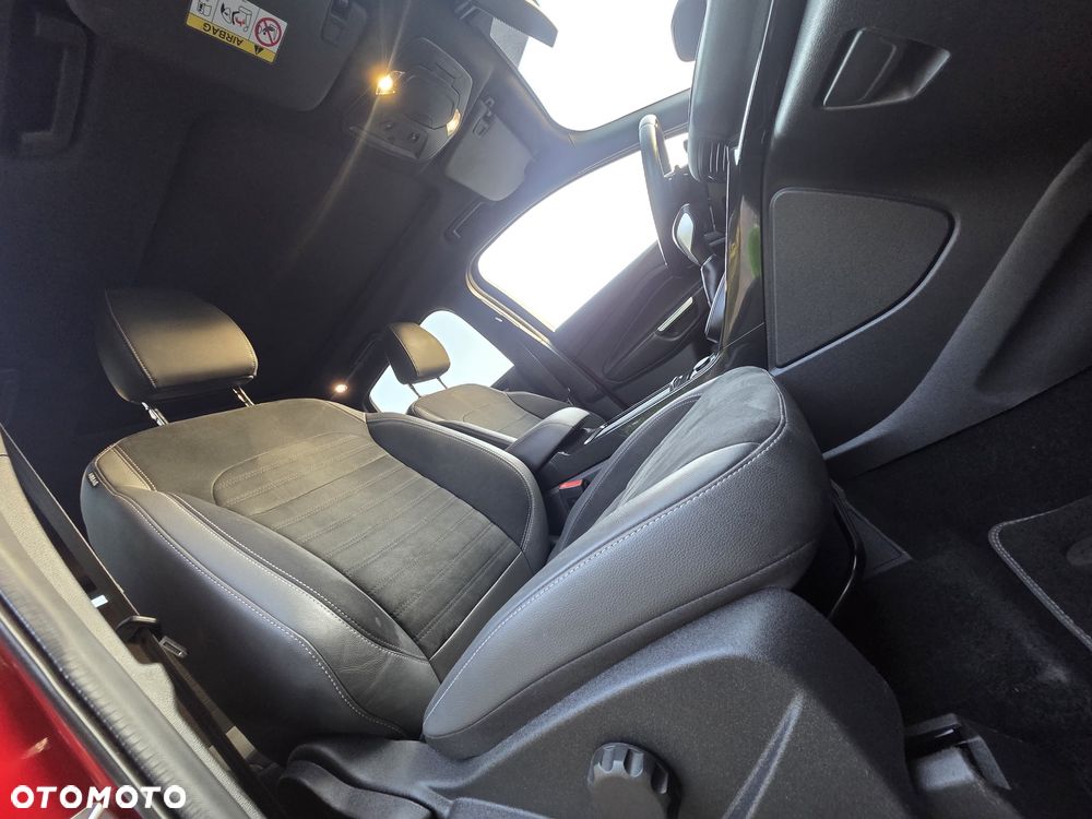 Ford Kuga 2.0 TDCi AWD ST-Line - 27
