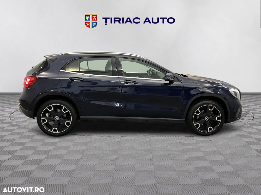 Mercedes-Benz GLA 200 d Aut. - 6