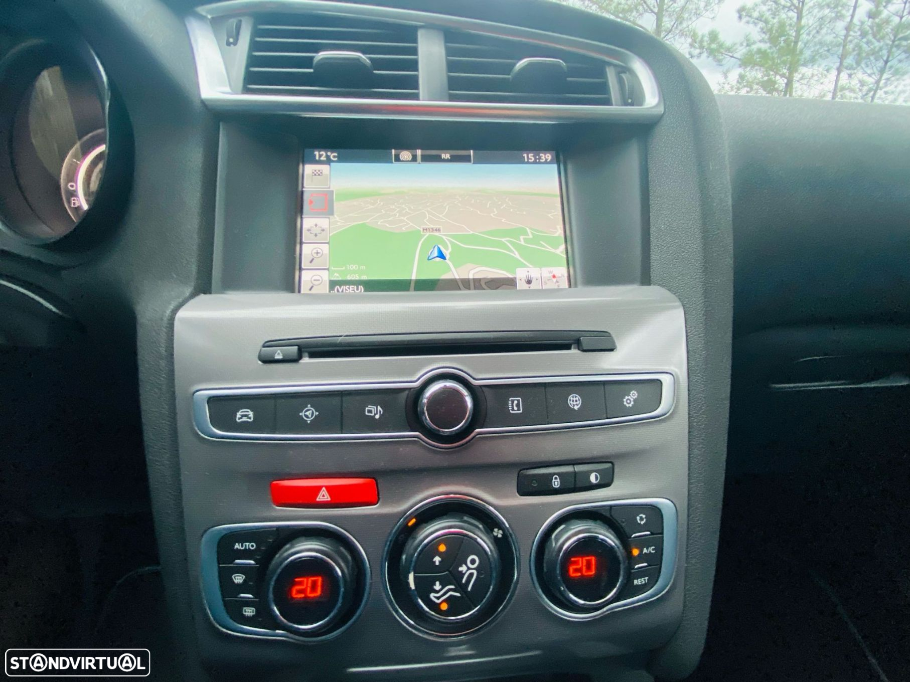 Citroën C4 1.6 BlueHDi Feel EAT6 - 17