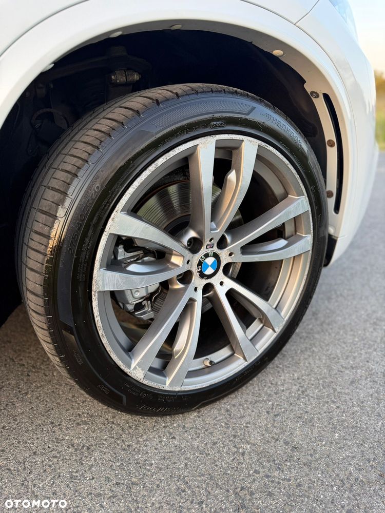 BMW X5 xDrive40d - 24