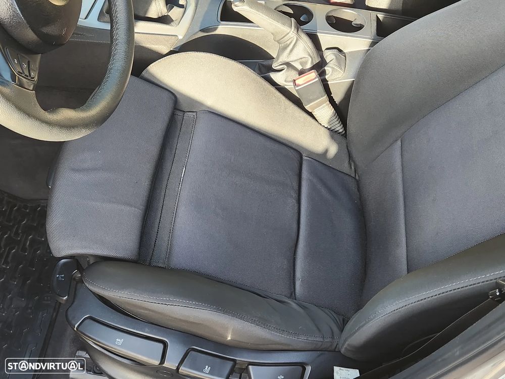 BMW X3 2.0 d - 10