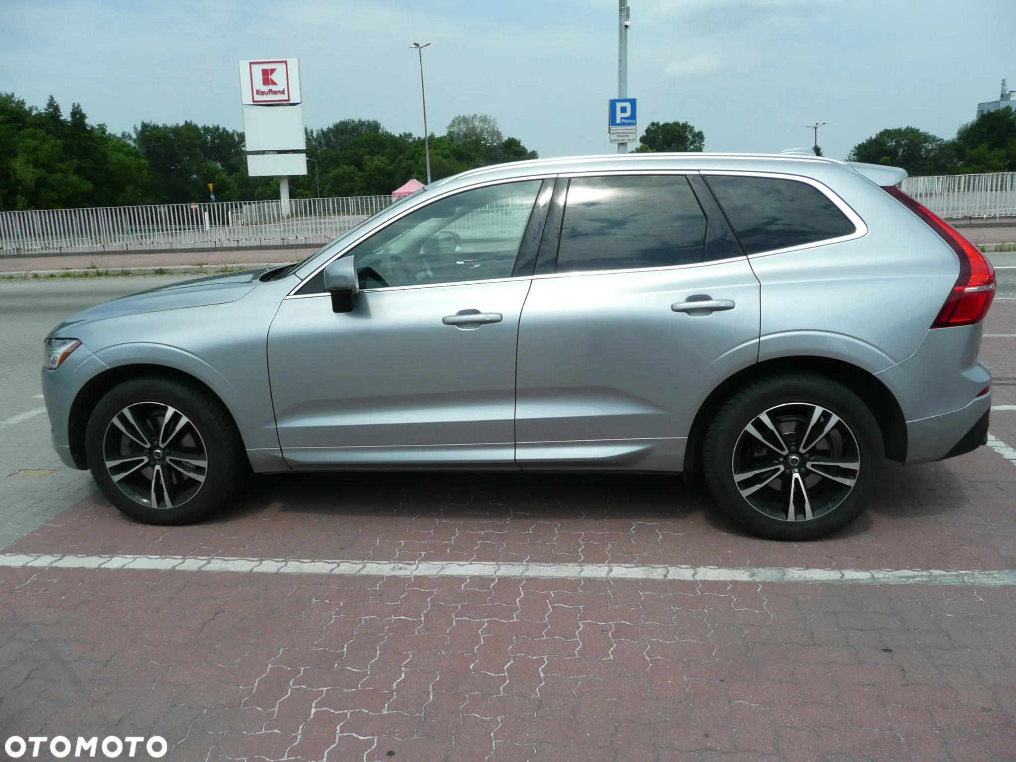 Volvo XC 60 T6 AWD Momentum - 5