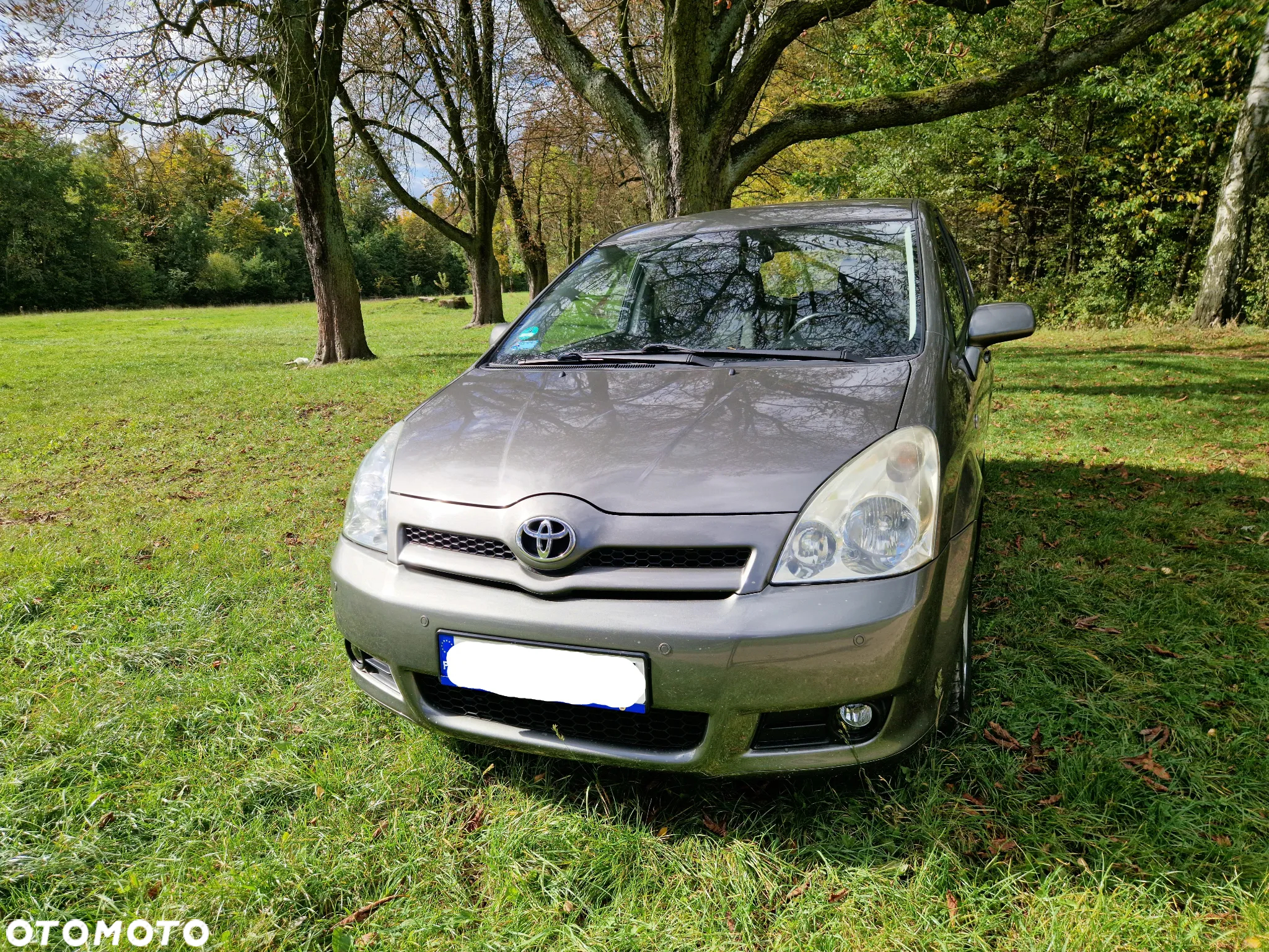 Toyota Corolla Verso 2.2 D-4D - 8